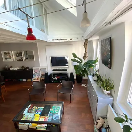 1er Apartment *